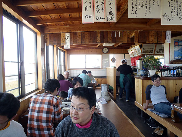 いさびり食堂の店内の様子